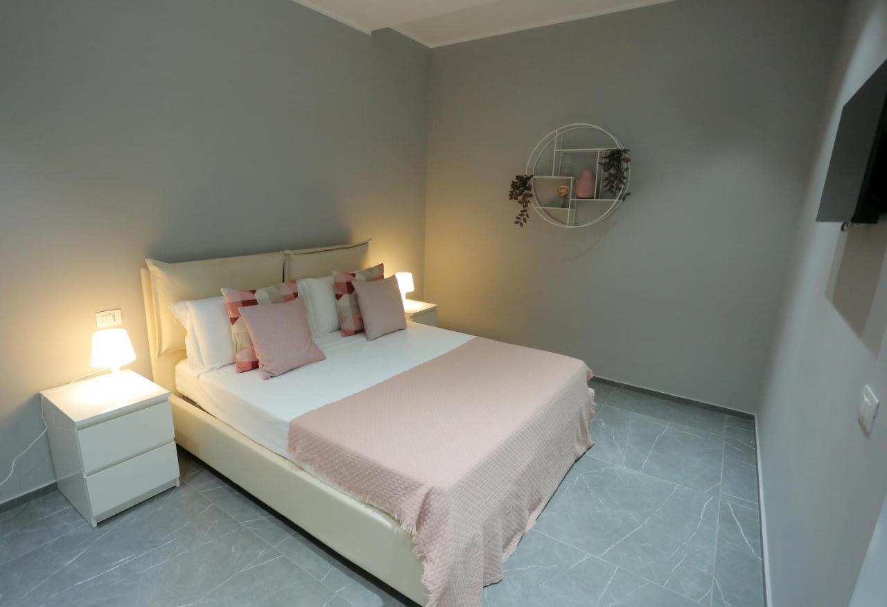 Ferienwohnung Piccole Donne Neapel Exterior foto